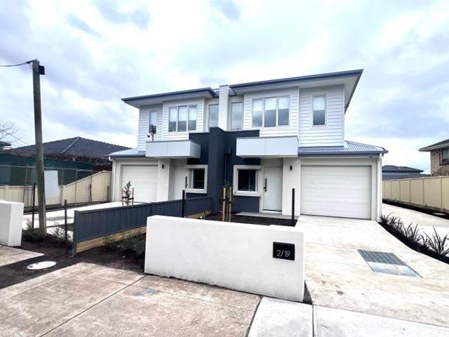 Townhouse for rent in Camerons Creek, Victoria