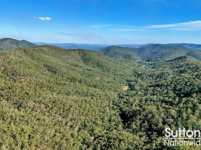 Cottage for sale in Mount Perry, Queensland