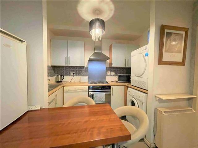 Apartment to rent in Bluebell, North Tipperary