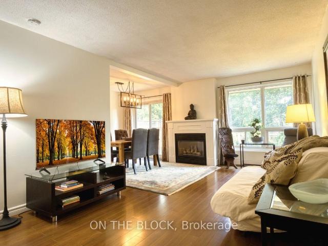 Condo for sale in Burlington, Ontario