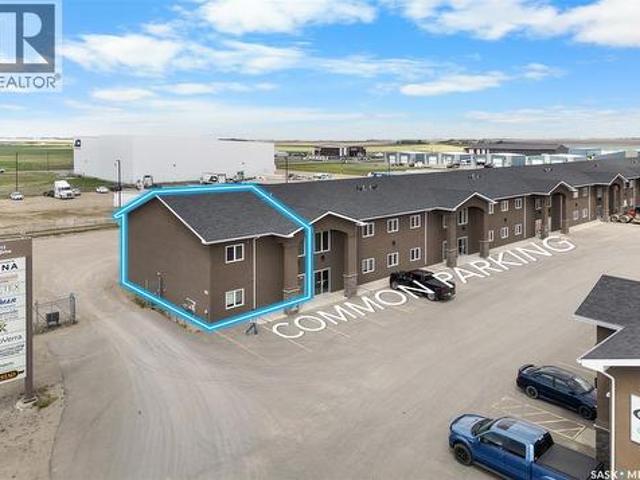 Commercial for rent in Parker Industrial Park, Sherwood No. 159