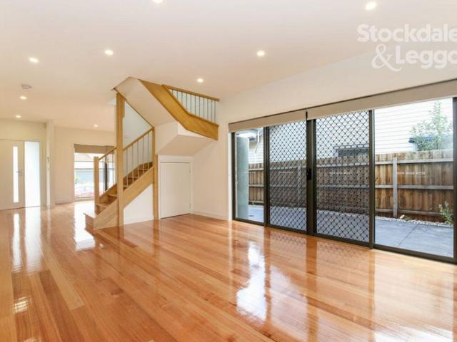 Townhouse for rent in Camerons Creek, Victoria