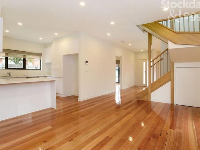 Townhouse for rent in Camerons Creek, Victoria