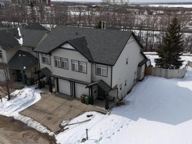 Duplex for sale in Saint Albert, Alberta