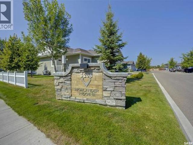 Townhouse for sale in Saskatoon, Saskatchewan