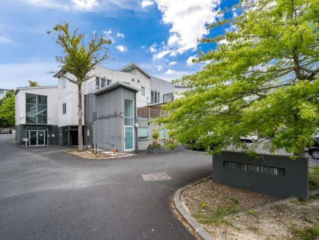 House for sale in Paremoremo