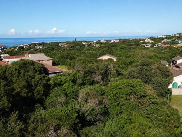Property for sale in Bushmans River Mouth, Eastern Cape