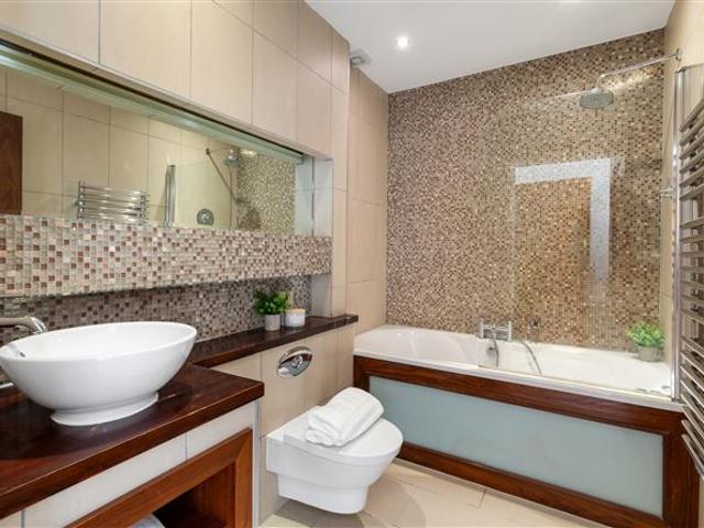 House for sale in Dundrum, North Tipperary
