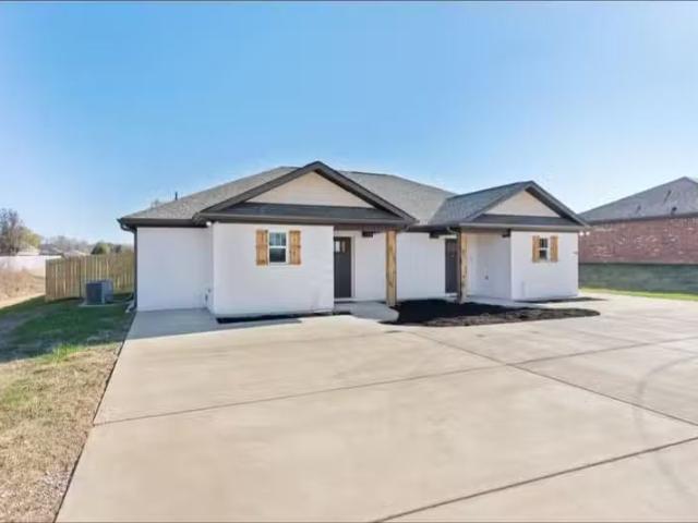 Condo for rent in Huntsville