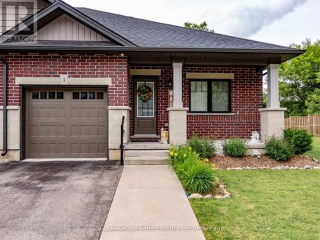 Condo for sale in Ingersoll, Ontario