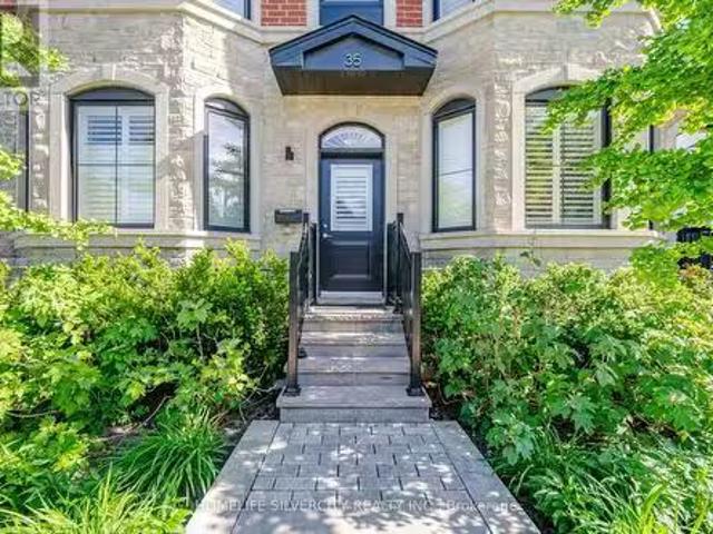 Condo for sale in Woburn, Ontario