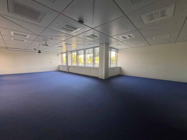 Büro mieten in Meyrin