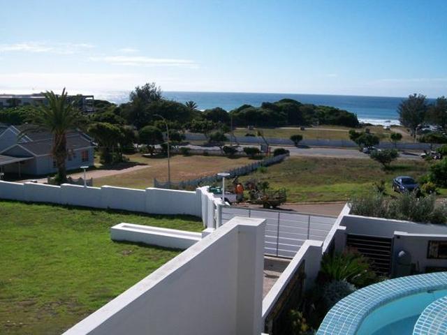 Property for sale in Cape St Francis, Eastern Cape
