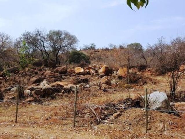 Land for sale in Hartbeespoort Dam Nature Reserve, North West