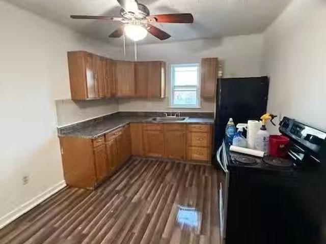 Condo for rent in Albany