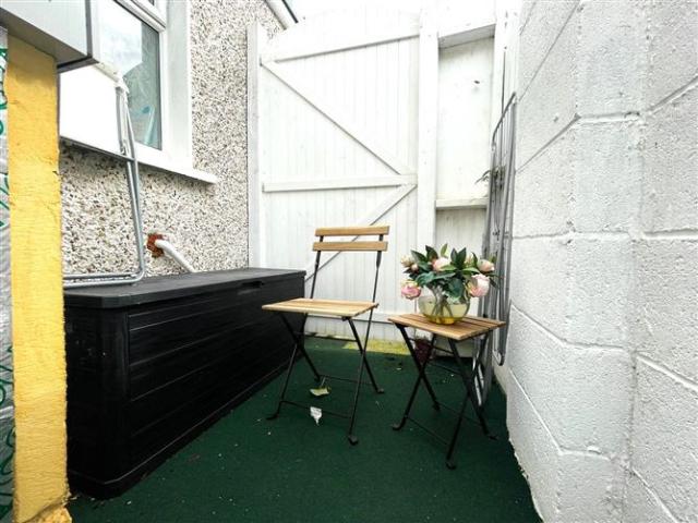 Apartment to rent in Bluebell, North Tipperary