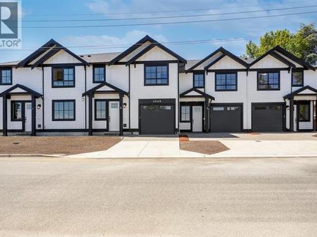 House for sale in Saanich, British Columbia