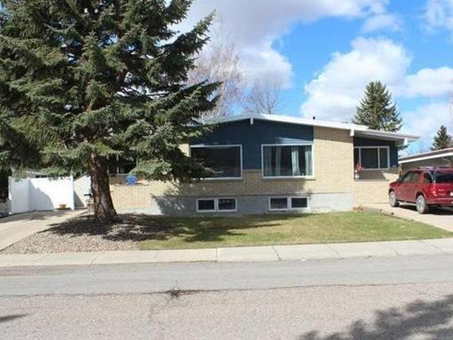 House for sale in Lethbridge, Alberta