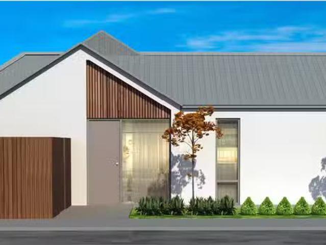 House for sale in Chaslands, Canterbury