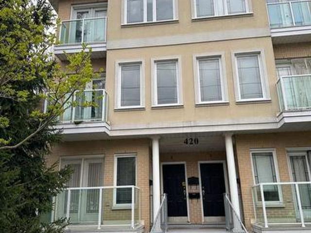 Townhouse for sale in Woburn, Ontario