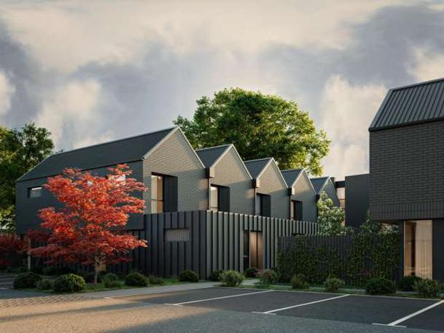 Townhouse for sale in Addington, Canterbury