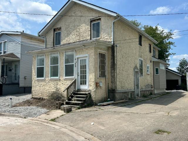 House for rent in Niagara Falls, Golden Horseshoe