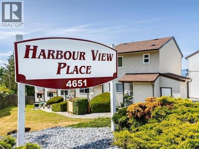 Townhouse for sale in Powell River, British Columbia