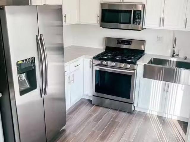 Condo for rent in Mather, California