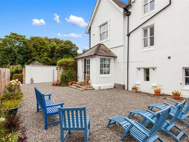 Detached House for sale in Howth, North Tipperary