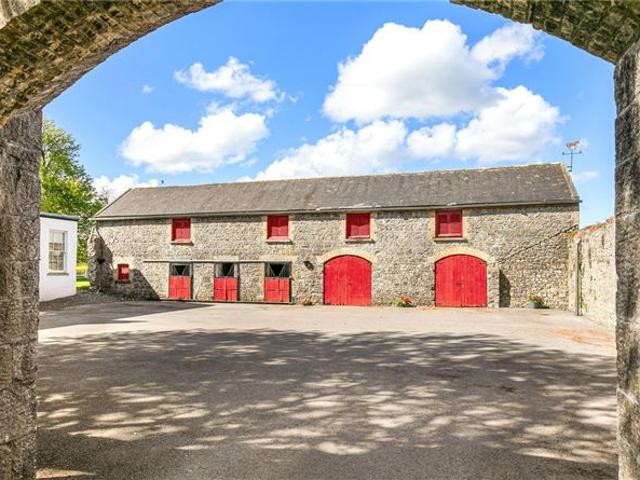 Detached House for sale in Portarlington, North Tipperary