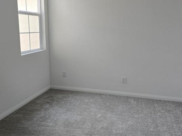Room for rent in Oxnard, California