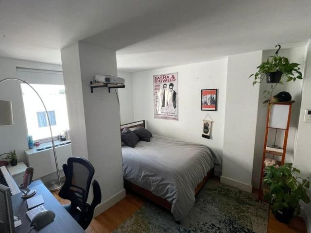 Room for rent in Arverne, New York