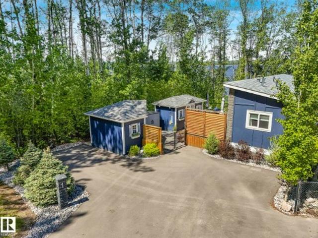 House for sale in Alberta