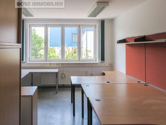 Gewerbe mieten in Pucking, Oberösterreich