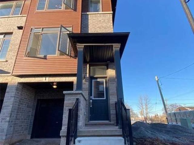 House for sale in Ancaster, Ontario