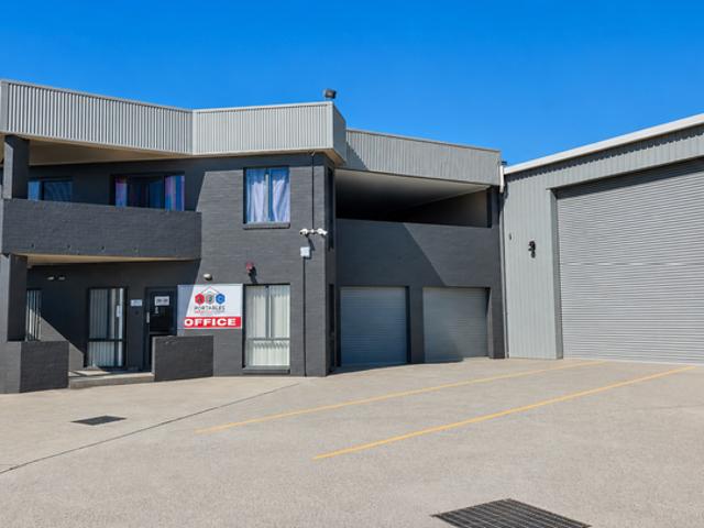 Warehouse for rent in Queanbeyan, New South Wales