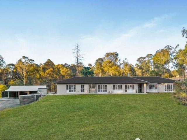 Cottage for sale in Cedar Grove, Greater Brisbane