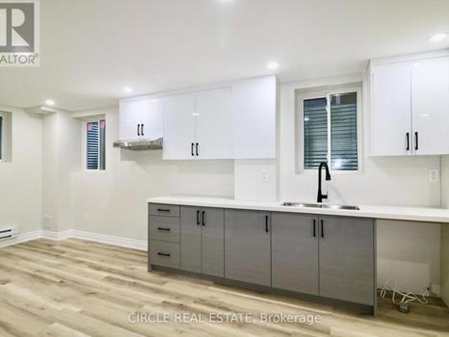 House for rent in Barrie, Central Ontario