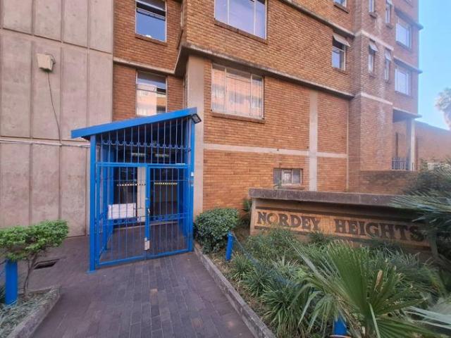 Apartment for rent in Waterkloof, Gauteng