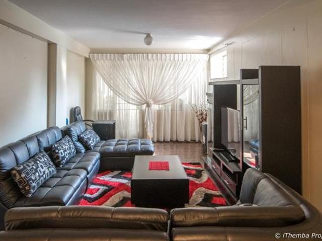 Apartment for rent in Waterkloof, Gauteng