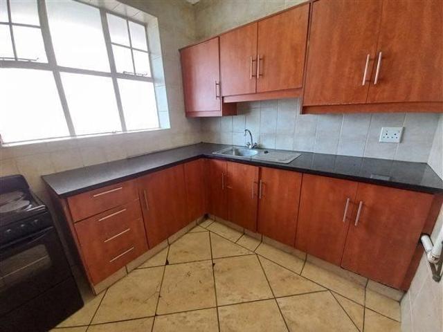 Apartment for rent in Waterkloof, Gauteng