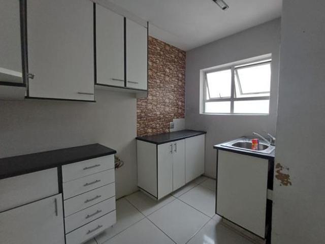 Apartment for rent in Seaview, Kwazulu-natal