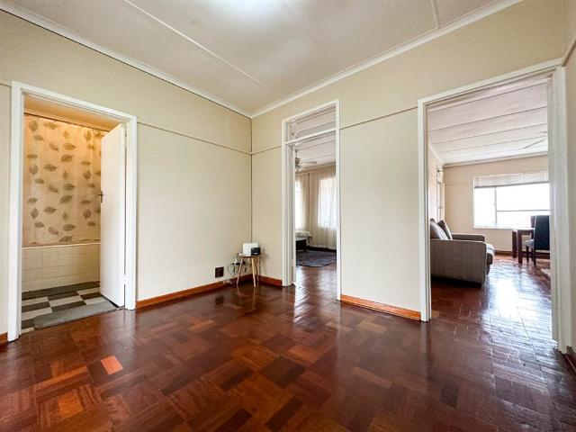 Apartment for sale in Seaview, Kwazulu-natal