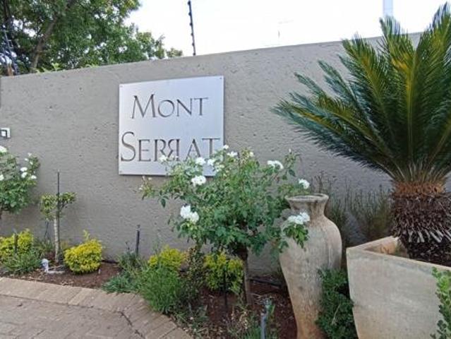 Apartment for sale in Dr Kenneth Kaunda, North West
