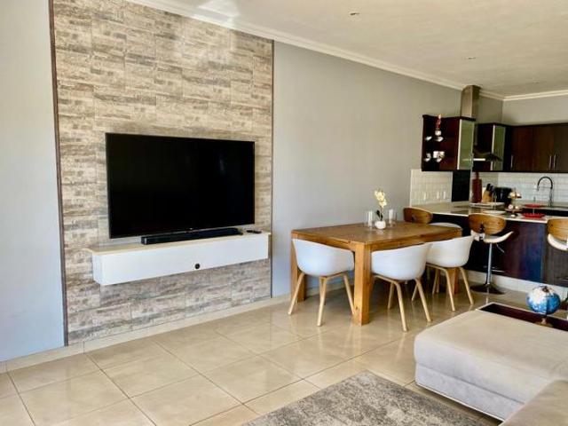 Apartment for rent in Seaview, Kwazulu-natal