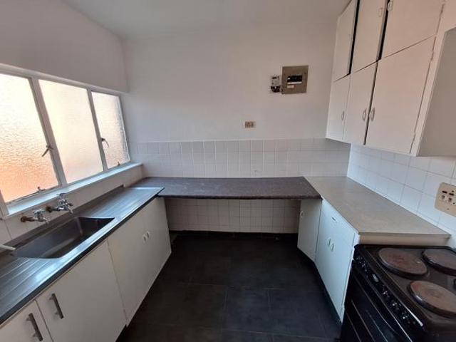 Apartment for rent in Seaview, Kwazulu-natal