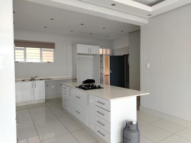 Apartment for rent in Seaview, Kwazulu-natal