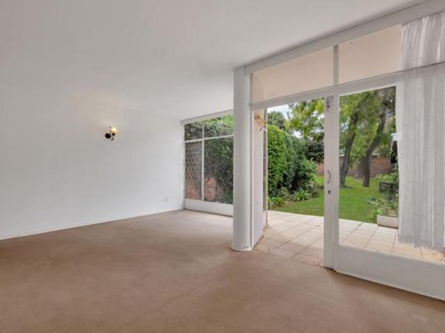 Apartment for rent in Vosloorus, Gauteng