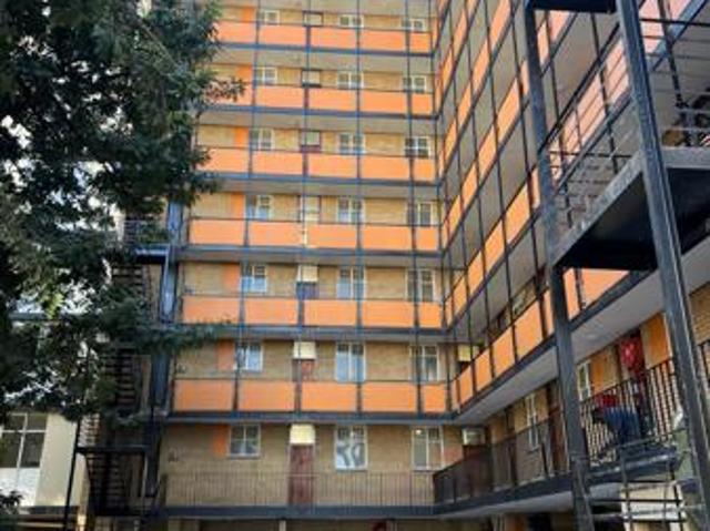 Apartment for rent in Waterkloof, Gauteng
