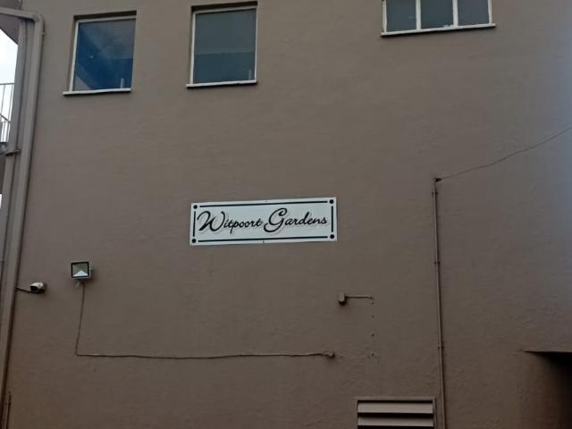 Apartment for rent in Nooitgedacht, Gauteng